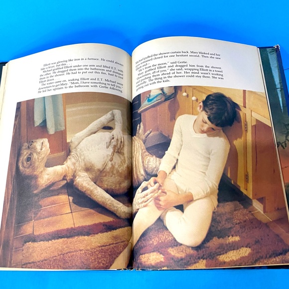 E.T. THE EXTRA TERRESTRIAL STORYBOOK HARDCOVER VTG 1982 STEVEN SPIELBERG - Picture 9 of 10
